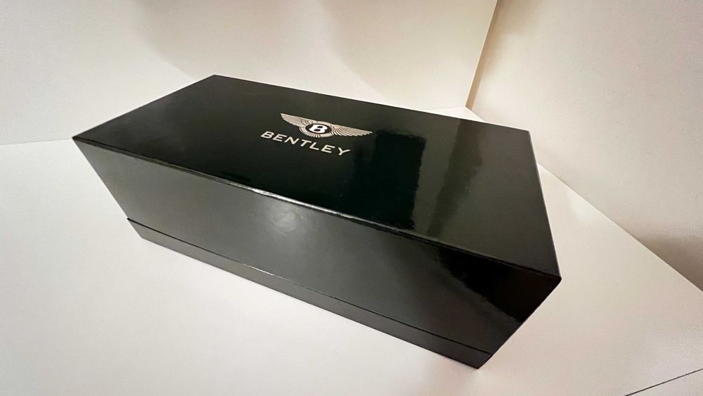 Macheta Minichamps 1/18 Bentley Continental GT 2011