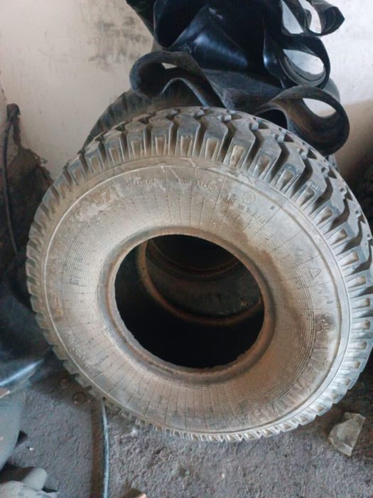 Шины грузовой.