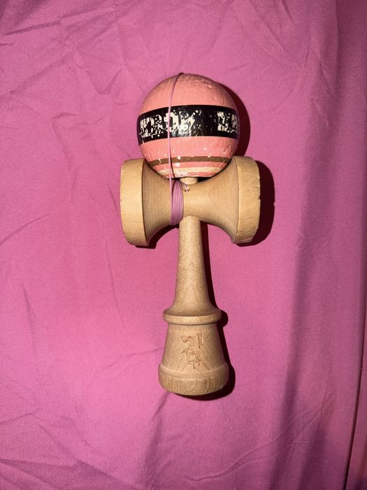Kendama setup cu ken josh kim sweets si tama strogo krom