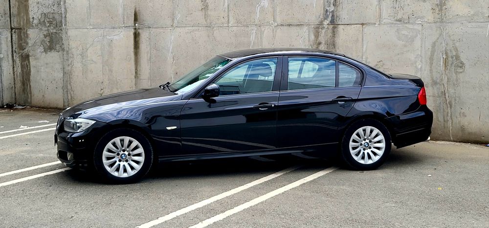BMW 3 Series 2009 — imagine 5