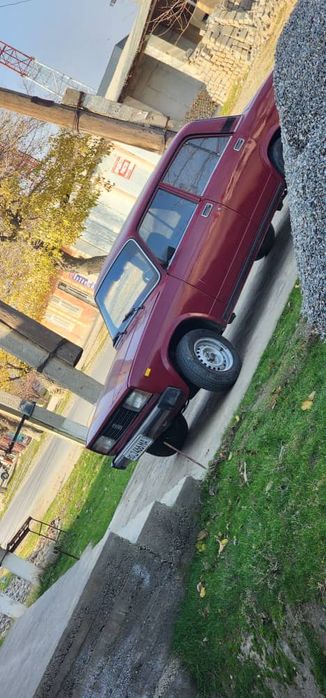 Жигули 2105 састаяни зур