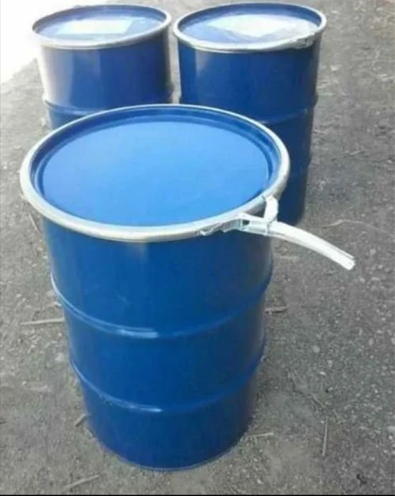 Железные бочки + канистры