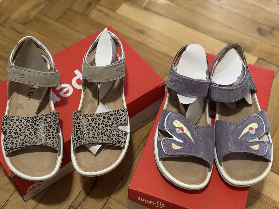 Нови Superfit сандали 37 н, естествен велур