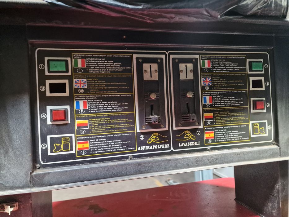 Masina aparat aspirator de spalat tapiterie injectie extracție italia