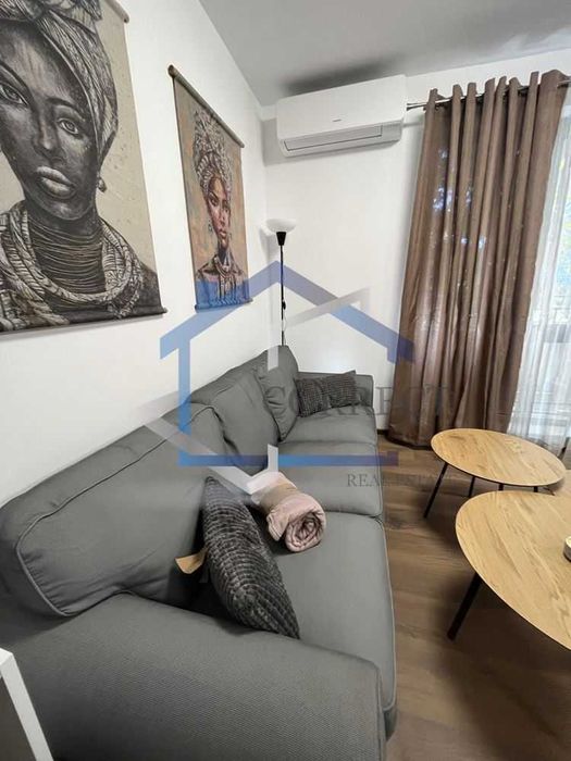 Дава се под наем Тристаен апартамент в Варна, Победа - 88 кв.м за 663 € - Снимка #2