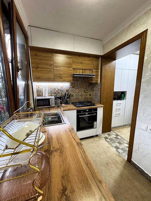 Булвард • Люксовая квартира посуточно • Вид на парк LUX Kvartira