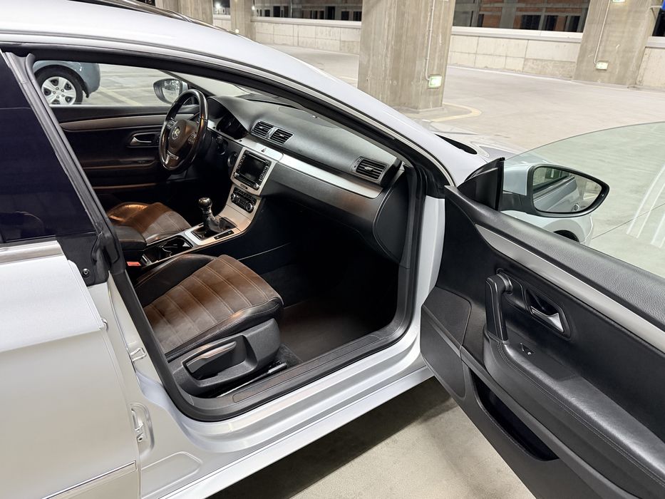 VW Passat CC 1.8 TSI 160 CP | 2009 |Piele | Trapa | Navi | Garanție