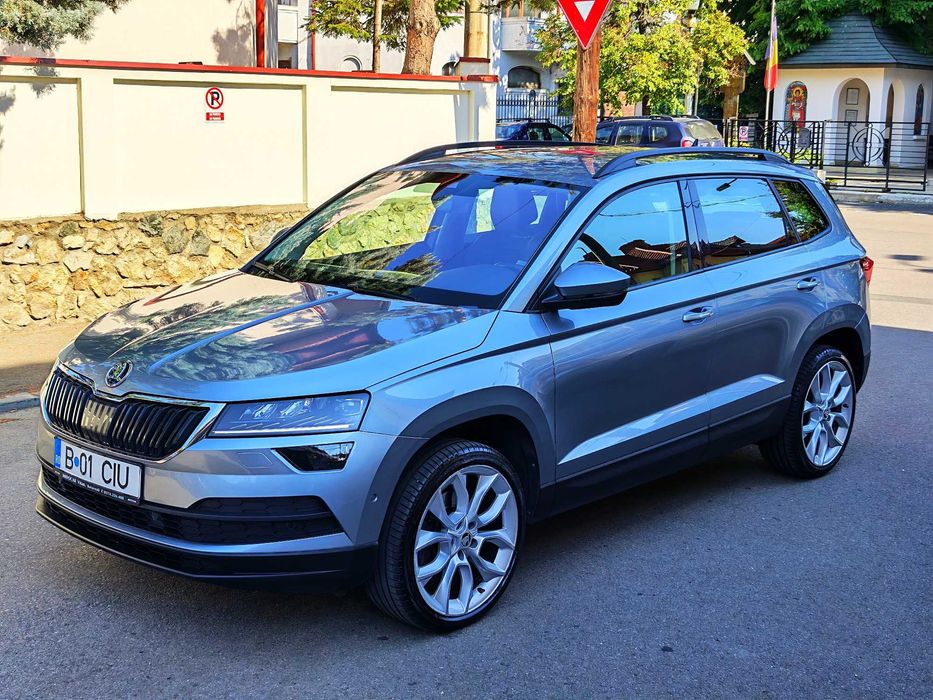 Skoda Karoq 1.5 TSI 150 CP DSG | Piele | Încălzire Staționară | ACC | Keyless | CarPlay/Android Auto Wireless | Navi