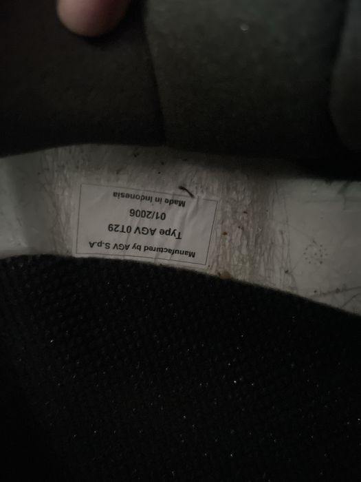 Продавам каска Lazer размер L