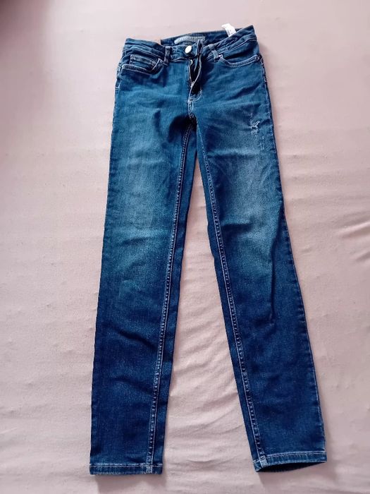 Lot 2 Blugi de marime 27