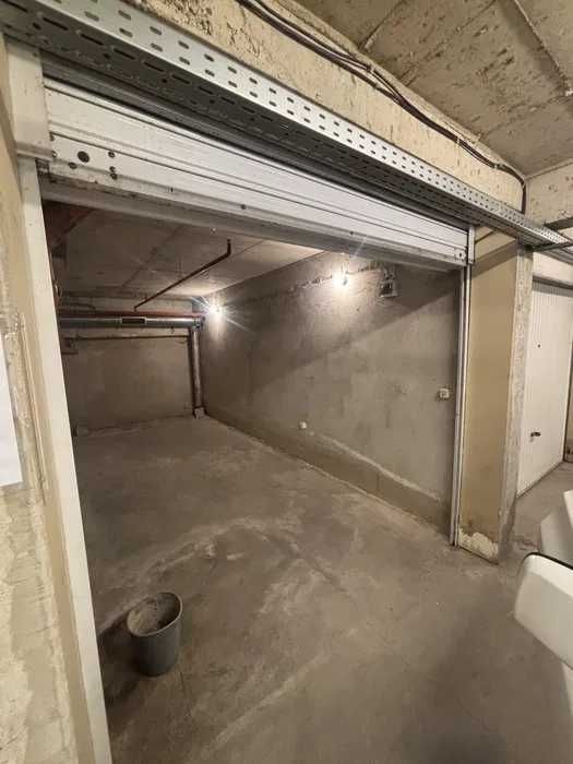 Гараж в Западен!