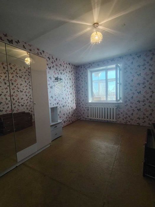 Продам 2 комнатную квартиру