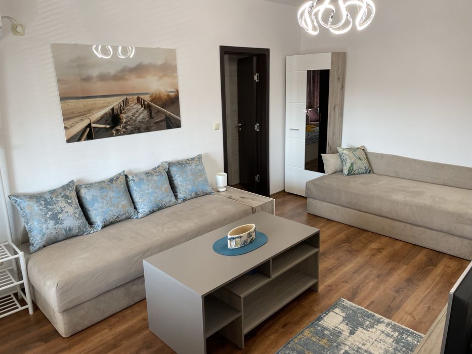 Двустаен апартамент в Царево, кв. Василико