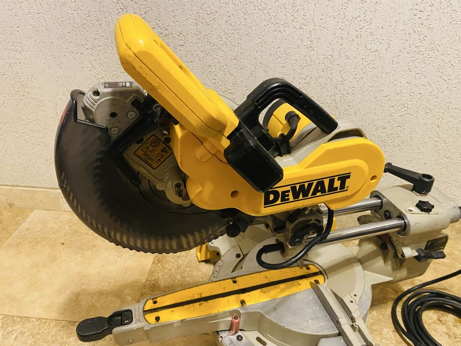 Dewalt circular DW 717 XPS