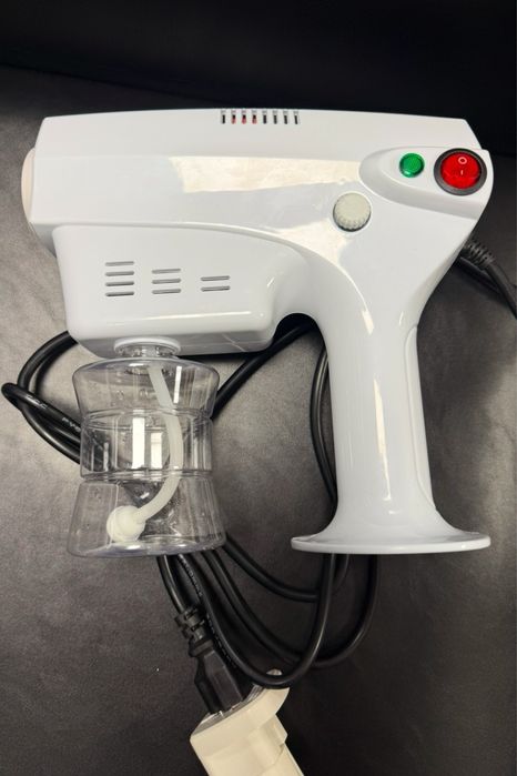 Нанопарогенератор за терапий за коса и лице