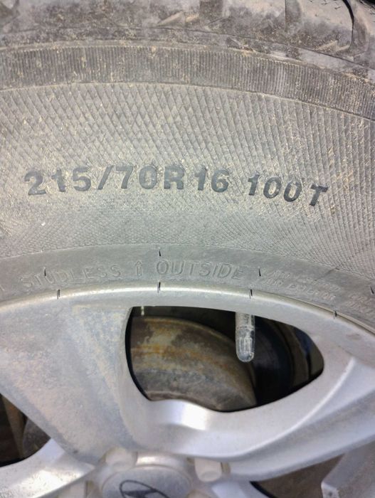 215 70 16 зимни гуми kumho