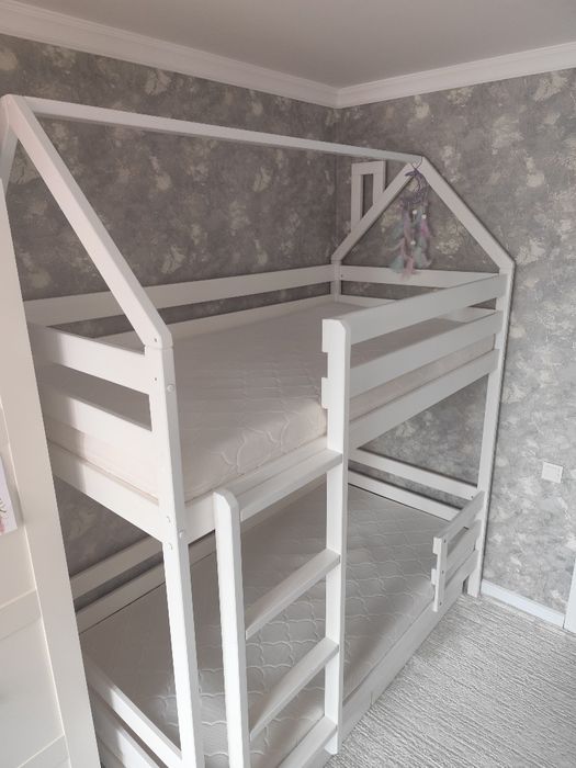 Кровать в детскую