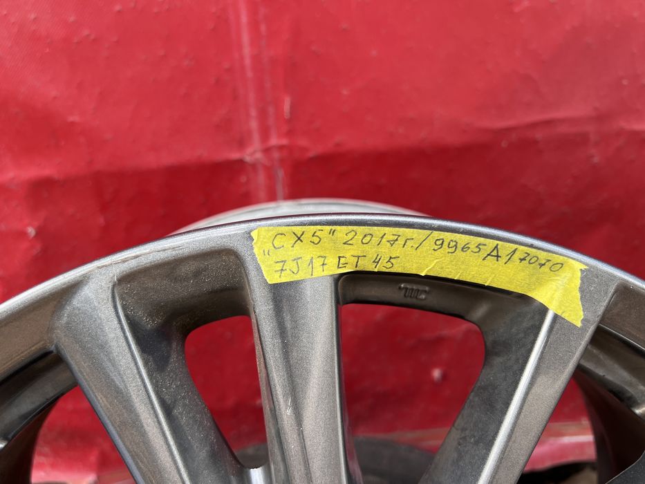 7j 17” Et45 Един брой оригинална джанта за мазда перфектна