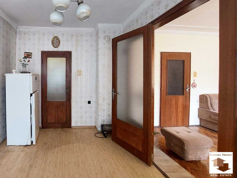 Продава се Многостаен апартамент в Велико Търново, Център - 127 кв.м за 1457 €/кв.м - Снимка #18