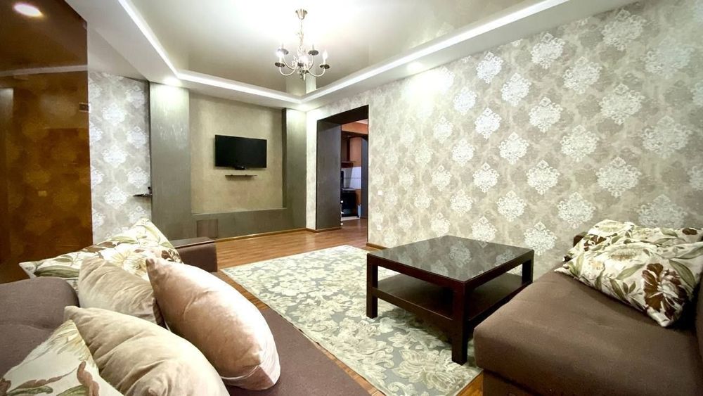 Ц-1. Центр 1в2/2/4 Алайский, метро Амира Темура