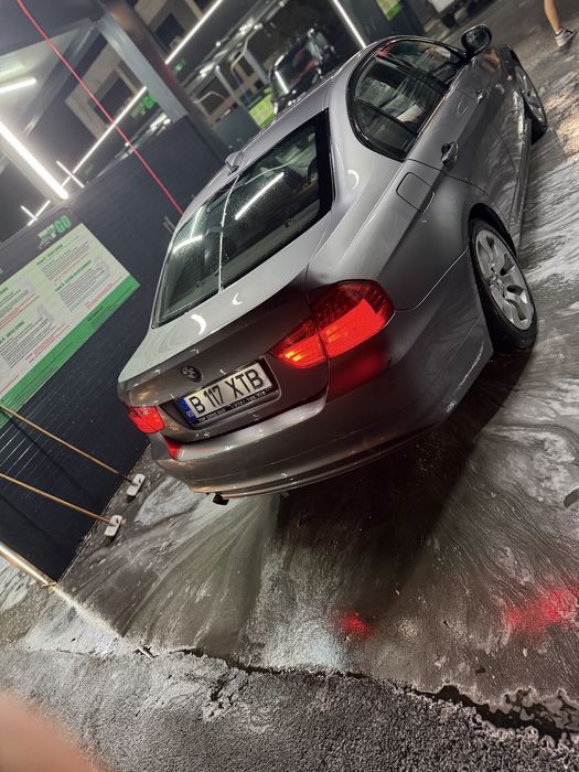 BMW Seria 3 2009 — imagine 5