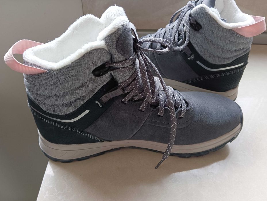 Зимни обувки нови