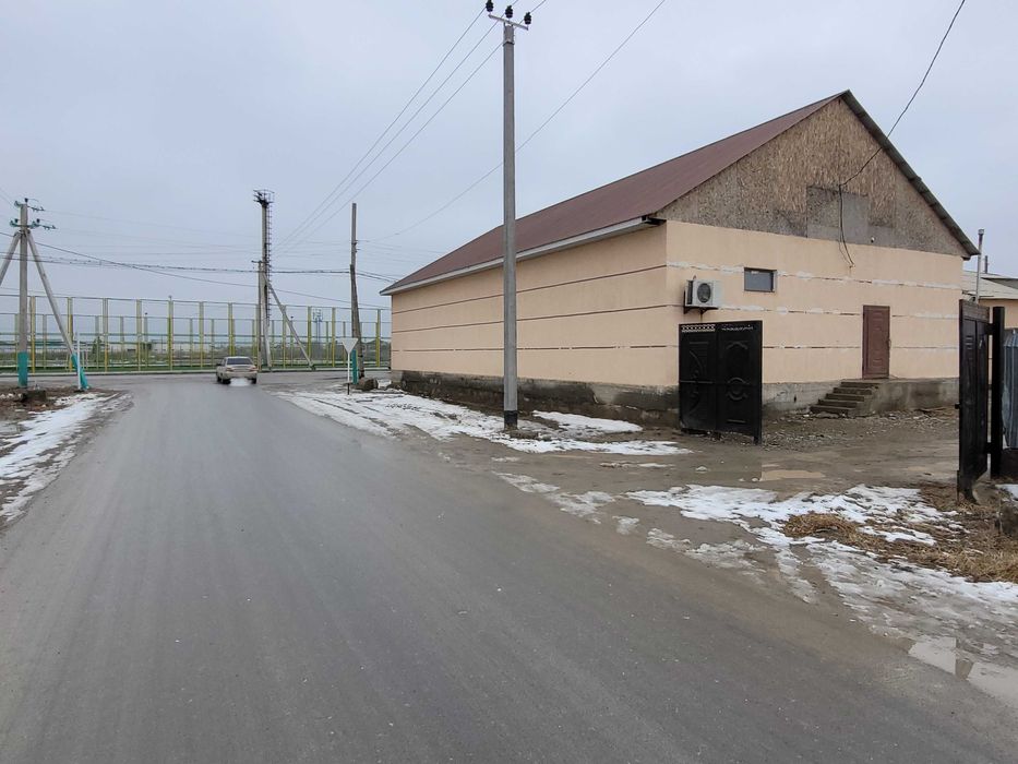 Нежилое помещение -магазин