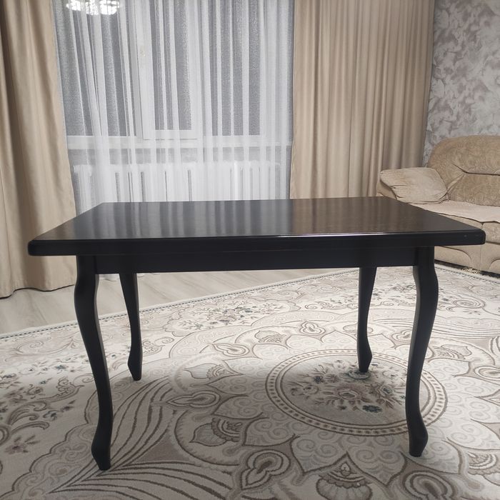 Продам черный стол