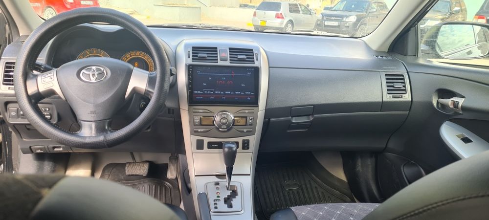Без водителя Toyota Corolla 2009 г.в.