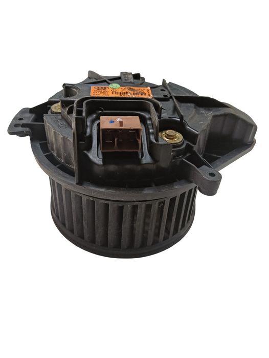 Aeroterma Audi A4 Ii 8E2, B6 2000 - 2005, Audi A4 Iii 8Ec, B7 2004 -