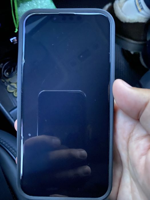 Iphone 13 с документами