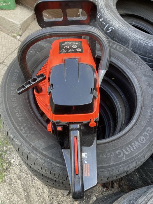 Бензинова резачка за дърва