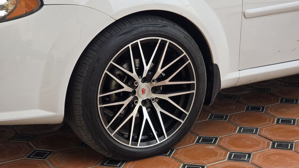 Vossen R17 сотилади