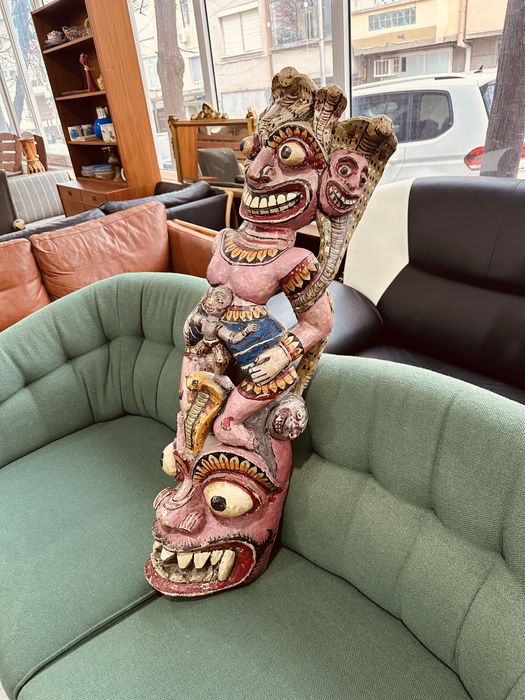 Голяма азиатска ритуална дървена маска / тотем