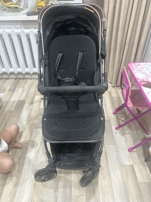 Продам коляску всесезонку