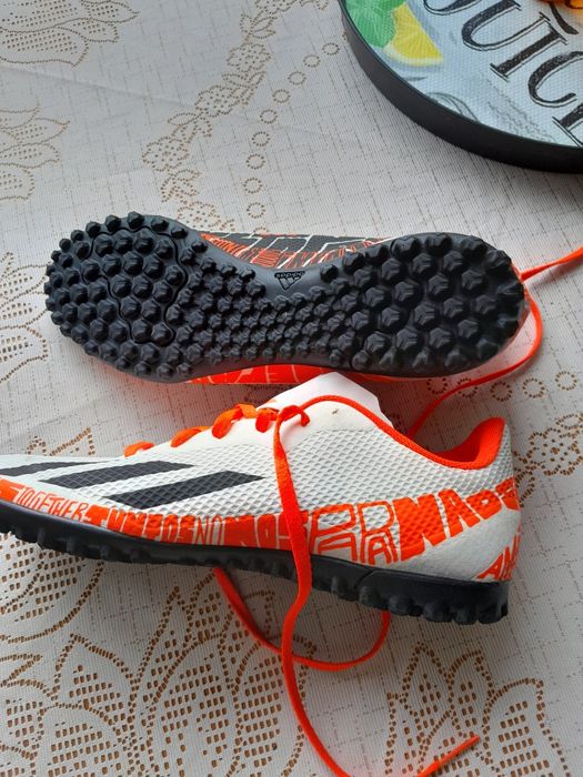 Adidas Messi футболни обувки
