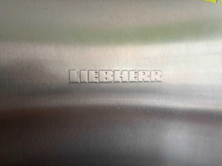 Хладилник liebherr