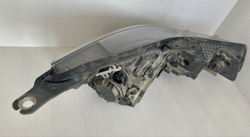 Фара на хюндай элантра