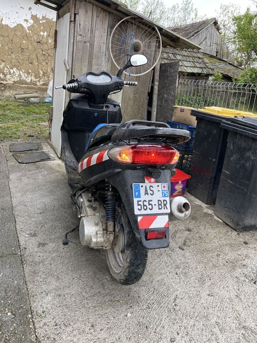 Scuter  gy6 125cc