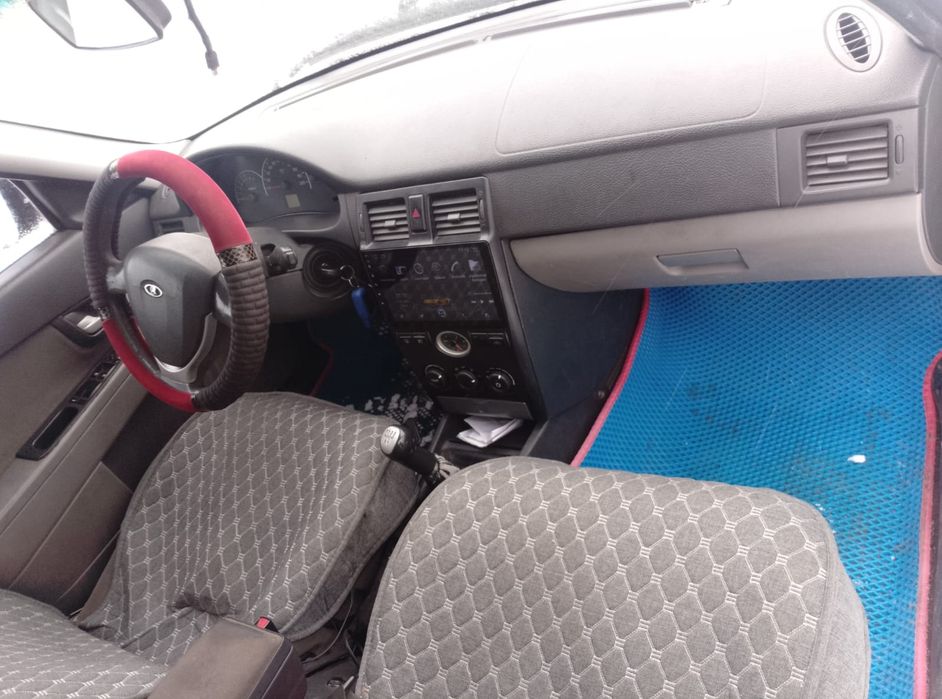 Машина сатылады лада