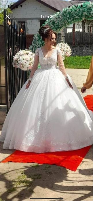Vând rochie de mireasă