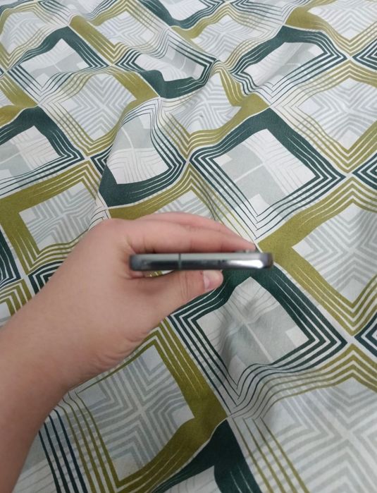 Samsung galaxy s23 128/8