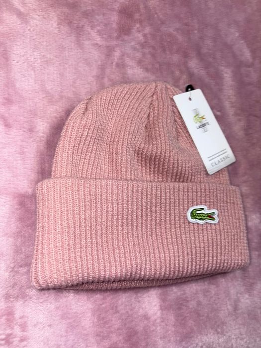 Căciulă Lacoste Roz Rose eticheta