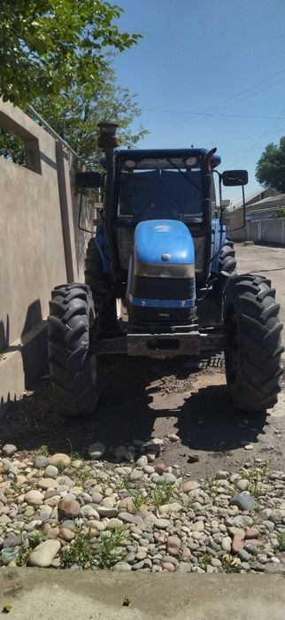 New Holland TS 130