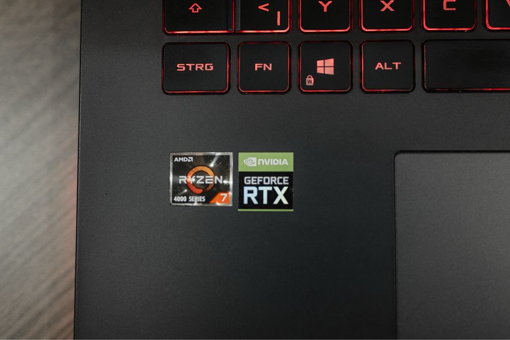Asus ROG Strix G17 G713IC | Ryzen 7 | Nvidia RTX 3050 | 16GB RAM | 512GB SSD