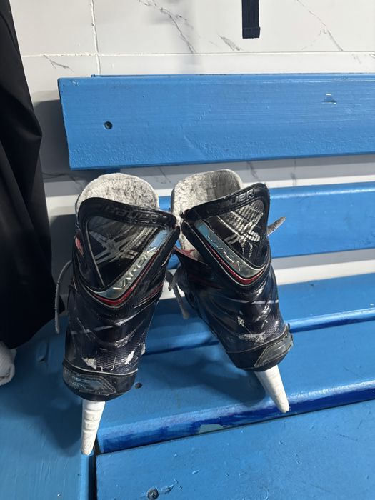 Хоккейные коньки Bauer