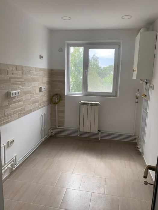 Vanzare apartment si autoturism