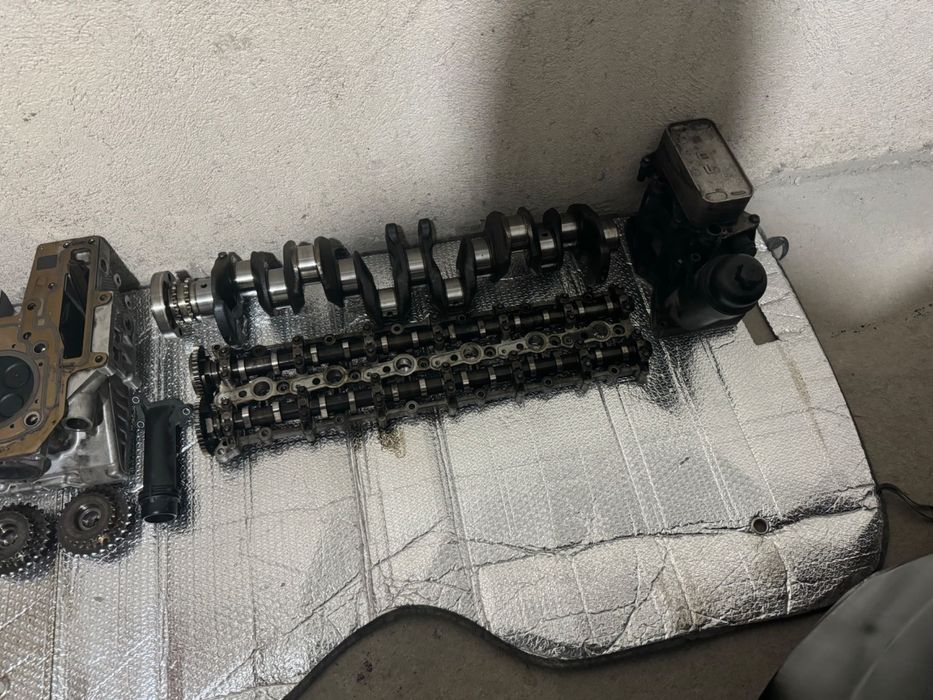 Продавам Двигател N57D30B BMW 313 к.с F30,F10 335 640 F11 535D