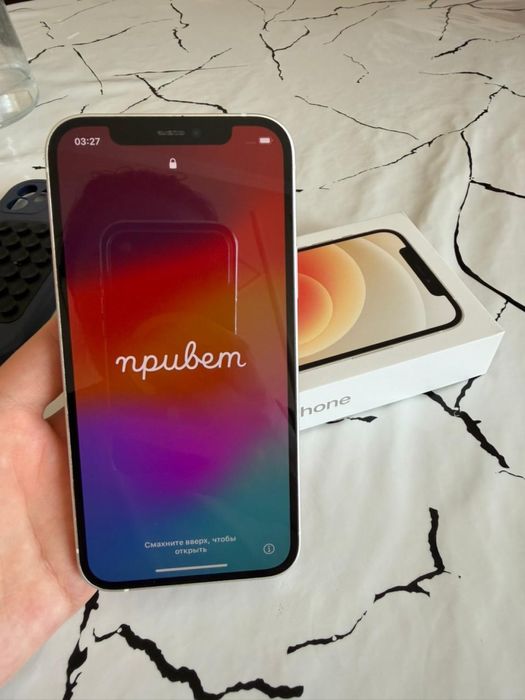 Продается айфон 12