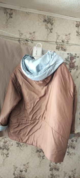 Продам куртку в отличном состоянии